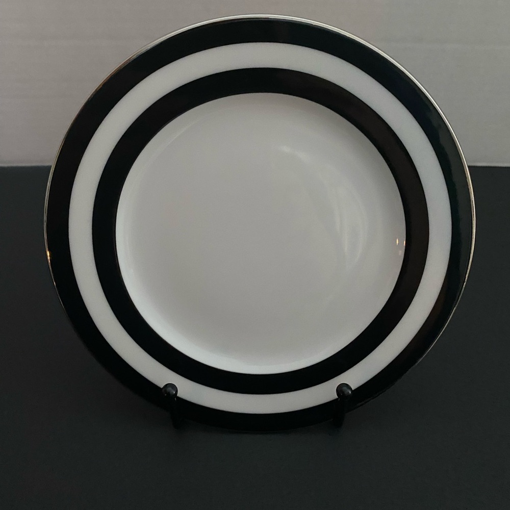 RALPH LAUREN Spectator Black Dessert Plates Vintage Other Pieces Listed